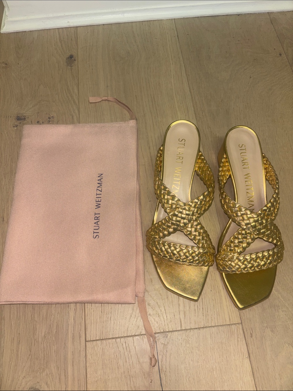 Stuart Weitzman Rosie Sandal Gold Braided